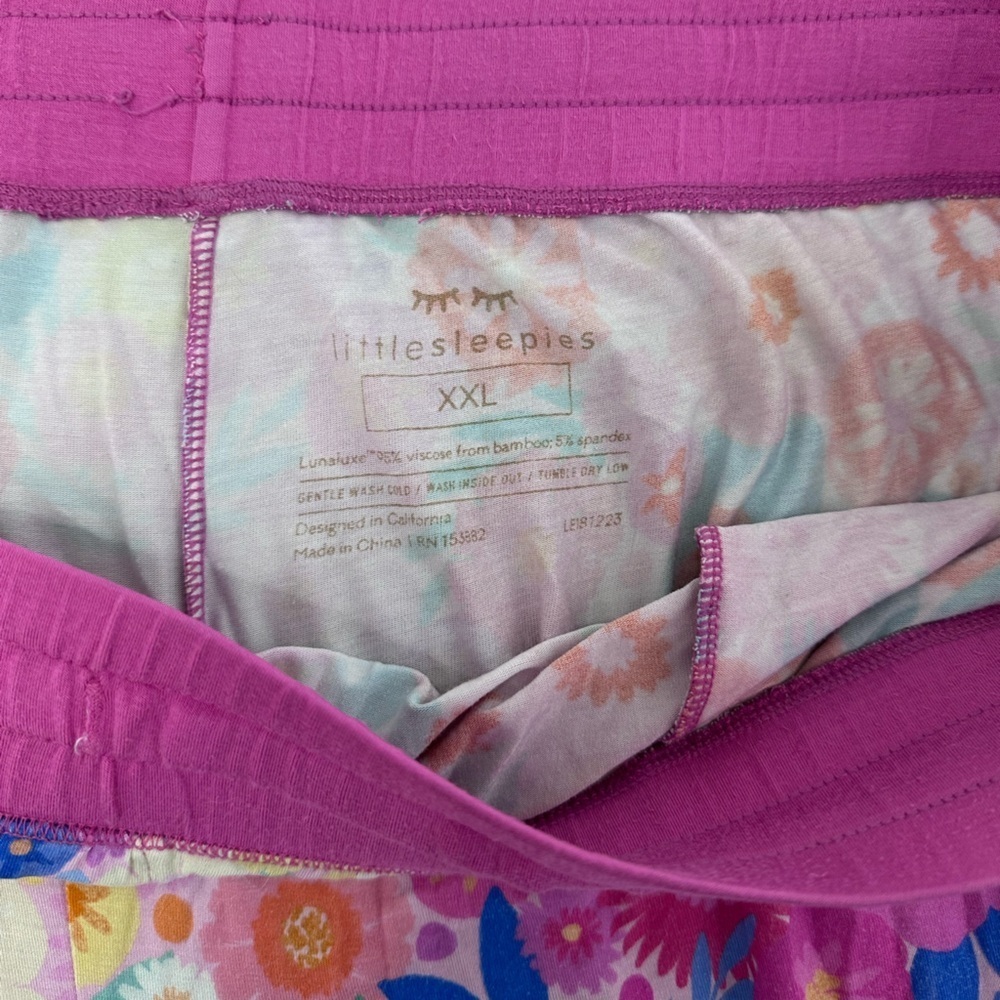 Little Sleepies Rainbow Blooms Short Sleeve Pajama Set - Picture 2 of 7